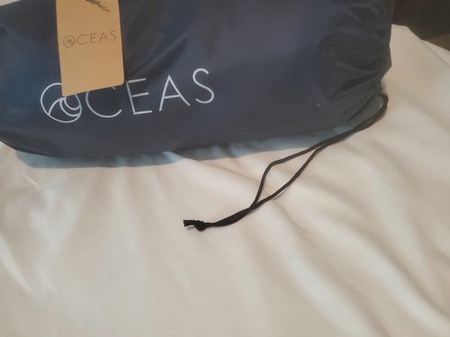 Outdoor Waterproof Blanket By OCEAS- Camping- NWT's!!! - Picture 4 of 4