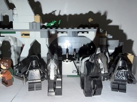 LEGO the Lord of the Rings: Attack On Weathertop (9472)