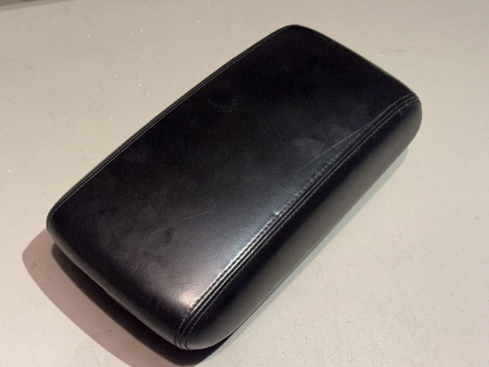 Jeep Grand Cherokee Dodge Durango 2011-2021 consola central reposabrazos tapa cuero Foto 2 de 4