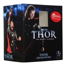 Chris Hemsworth SIGNED Thor Gentle Giant 1/6 Mini Bust Celebrity Authentics