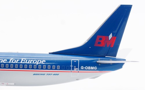 JC Wings 1:200 British Midland Airways Boeing B737-400 Diecast Jet Modelo G-OBMG - Imagen 12 de 13