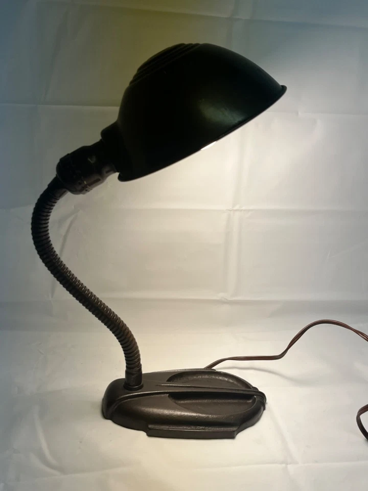 Lámpara de mesa de escritorio ajustable de cuello de cisne industrial vintage metal Art Deco Foto 3 de 4