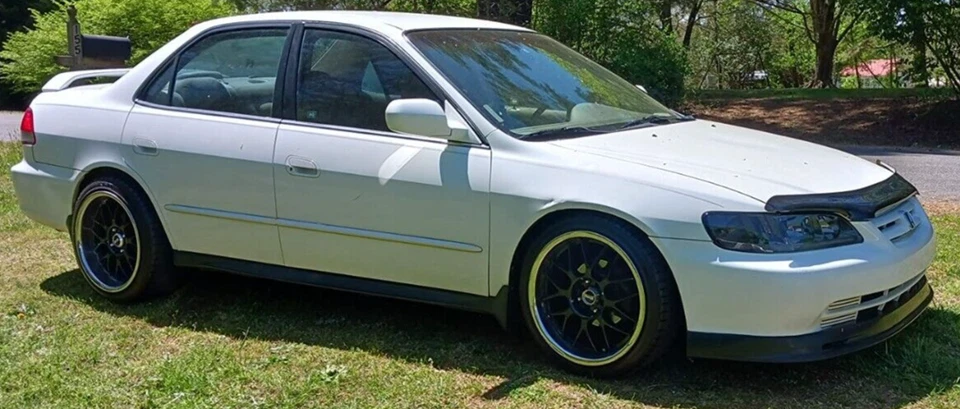 Protector de capó AVS CarFlector deflector protector contra insectos para Honda Accord 1998-2002 Foto 2 de 4