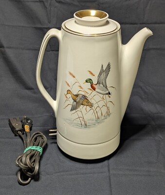 Vintage Hall China ''Game Bird'' Electric Perculator With Cord And Coffee Insert 