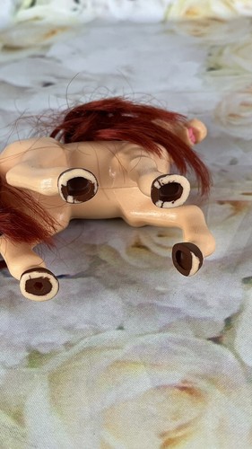 COMET Horse Loving Family Puppenhaus Fisher-Price 2003 Pony hellbraun rosa Hufeisen - Bild 7 von 12