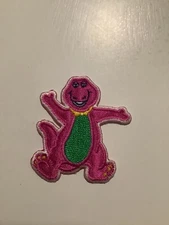 BARNEY & FRIENDS PATCH BARNEY THE DINOSAUR BARNY IRON/SEW ON ( NEW OLD STOCK) 2"