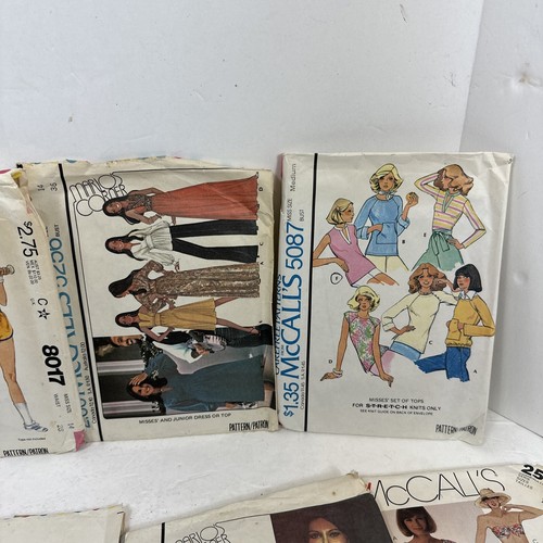 McCalls Vintage Sewing Pattern Lot Of 8 Men’s Women Patterns Jackets Mixed - Picture 3 of 7