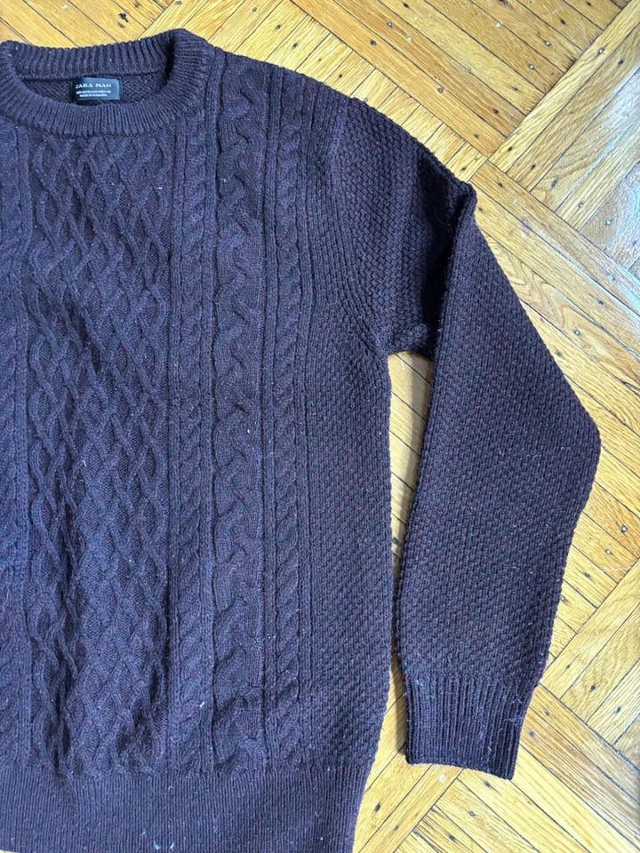 Pull Over Zara Borgoña Hombre Talla Mediana Foto 3 de 4