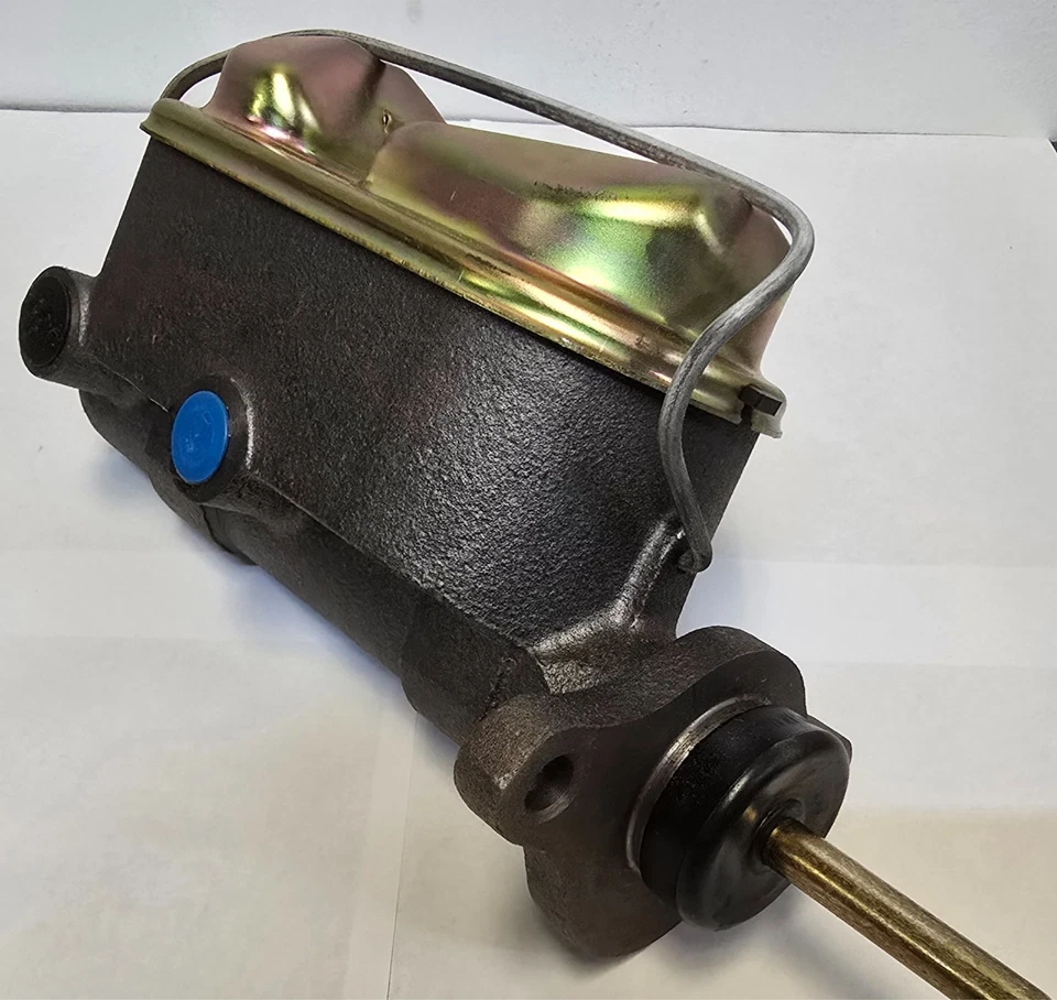 RAYBESTOS MC39033 - Novo cilindro mestre de freio compatível com freios manuais Jeep CJ5 CJ7 - Imagem 2 de 4