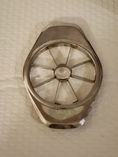 691.  Metal Apple Pear Slicer Corer