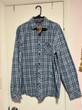 Men s Jeremiah Long Sleeve Button Up Blue Plaid Lightweight Shirt Size Large NWT