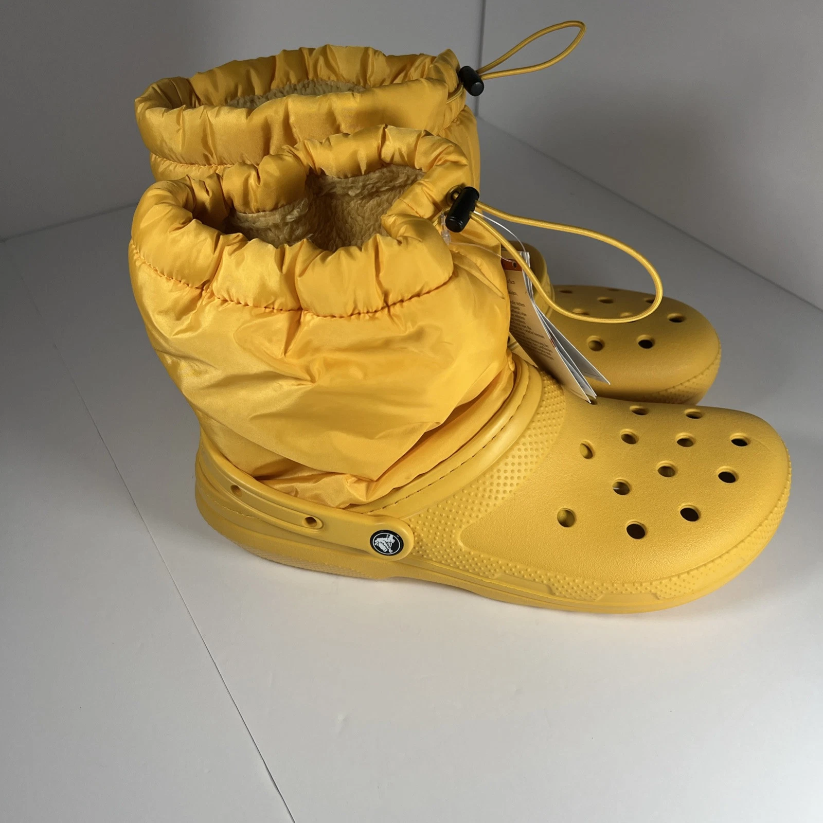 Crocs Classic Lined Neo Puff Men Boots Yellow Men Size 12
Opens in a new window or tab