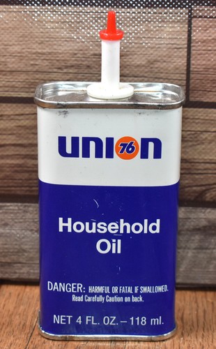 Práctica lata de engrasador de aceite para el hogar Union 76 recién sacada del estuche nuevo de colección