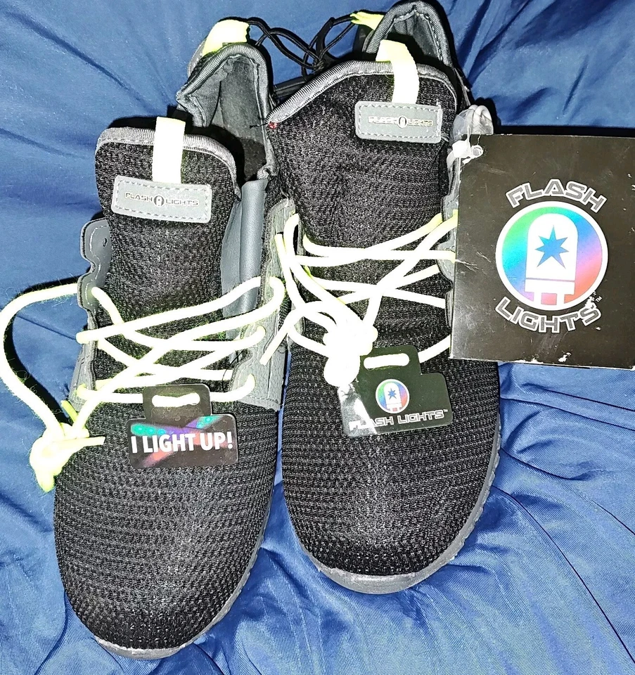 FLASH LIGHTS Tennis Shoes Boys 7 RECHARGEABLE Light up Black & Gray 3 Colors NW - Image 2 of 4
