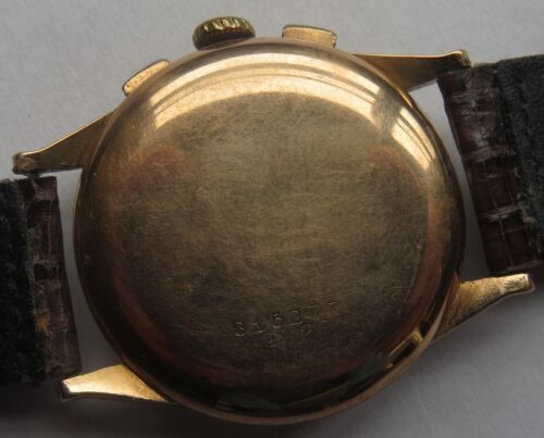Orologio da polso cronografo Universal Geneve Uni-Compax venduto da Turler cassa oro - Foto 7 di 15