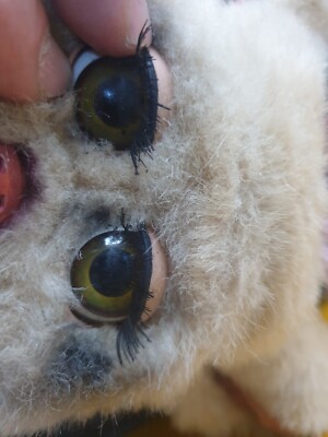 Furby Rare 2005 – Yeux Jaunes – Tiger Electronics Hasbro – Réf 59294
