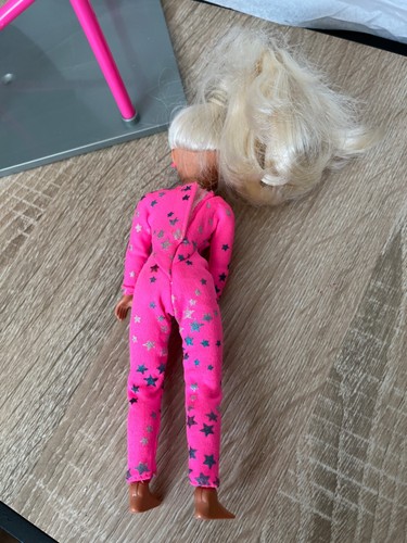Vintage 1995 Barbie Gymnast Stacie Doll w/ Playset Uneven Gym Bars Articulated - Picture 4 of 4