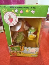 Strawberry Shortcake Vintage NIB NRFB Mint Tulip And Marsh Mallard