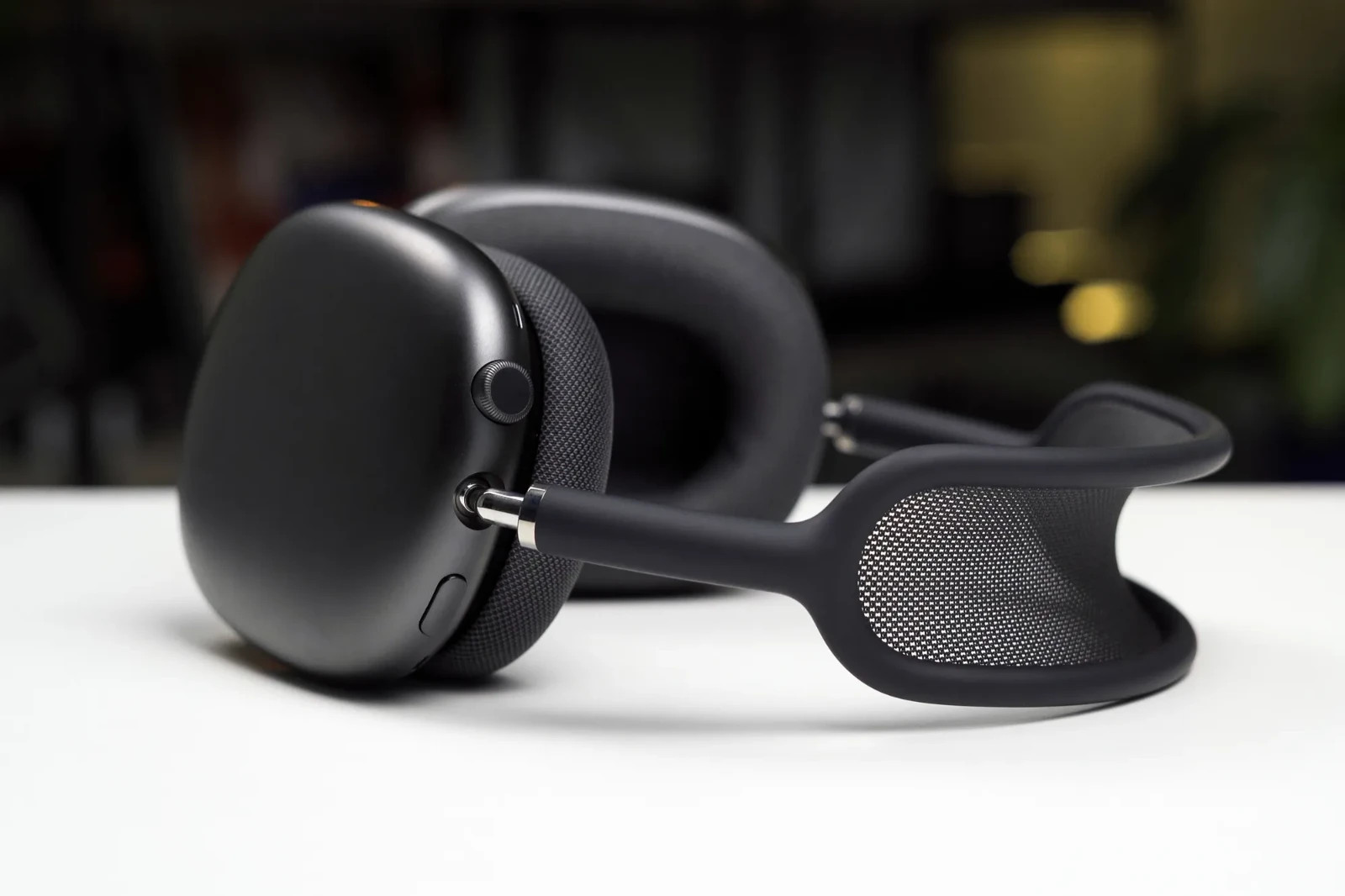 Apple AirPods Pro Max Wireless Headphones Space Gray MGYH3AM/A