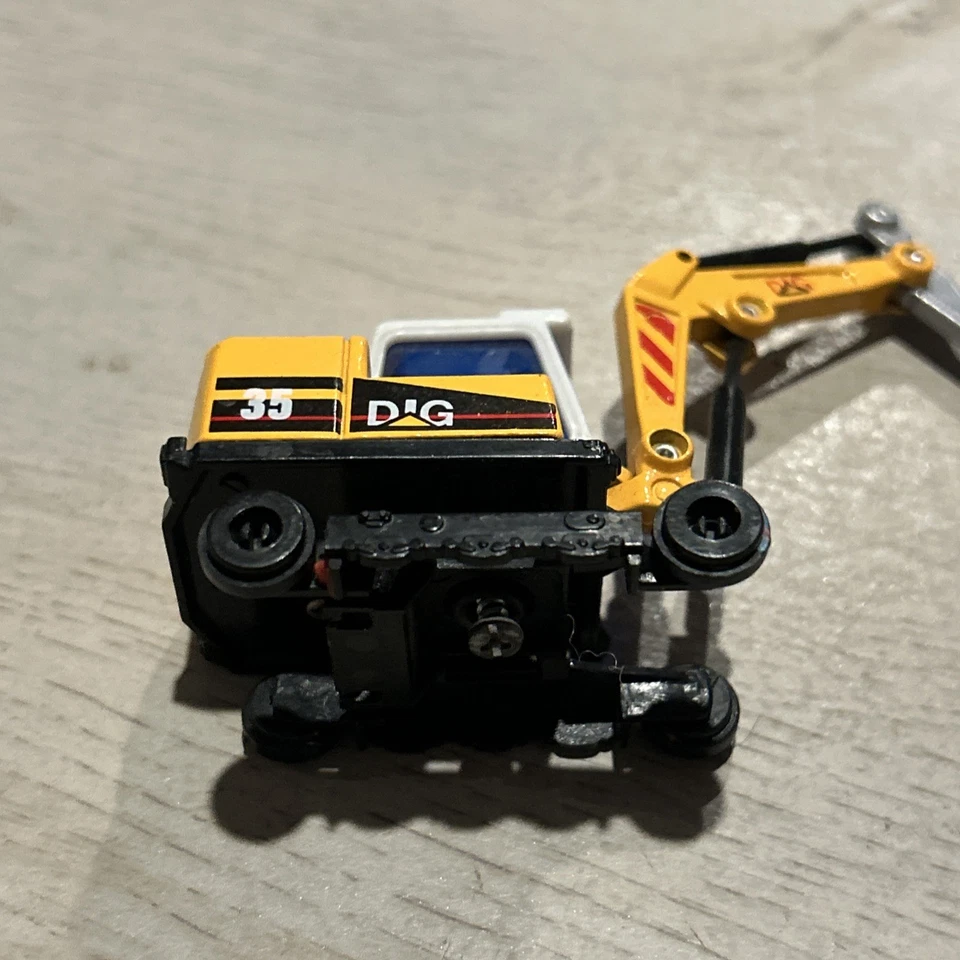 Welly Dig Toy Excavator - Image 3 of 3