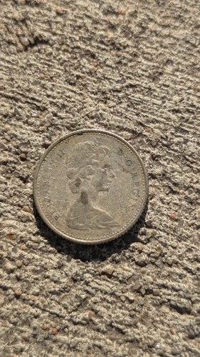 Canada 1966 -  10 Cent Dime Canadian Coin - 80% Silver - ASW 0.06 Oz