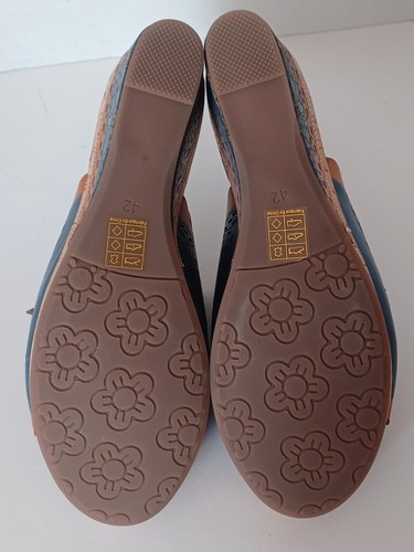 LARTISTE ANNAMARIA - Blum Blue Multi Gr. 42 US 10/10,5 Neu ohne Karton - Bild 8 von 8
