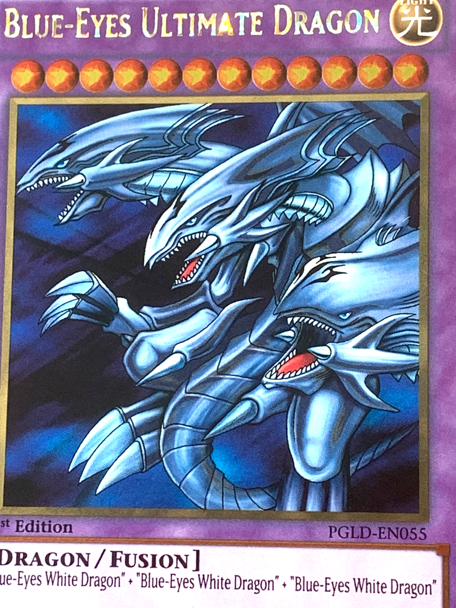YuGiOh Figura Coleccionable Blue Eyes Ultimate Dragon – Serie 1 – Diseño De 3 Cabezas Con Alas – Edición Limitada – Oficial Para Fans +14 Años