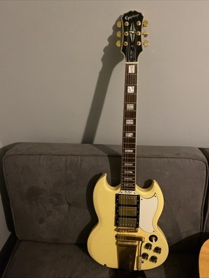 Custom 1963 Les Paul SG electric guitar Gold hardware 6-string