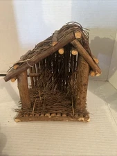 Vintage Wooden Nativity Stable Manger 9x8x6