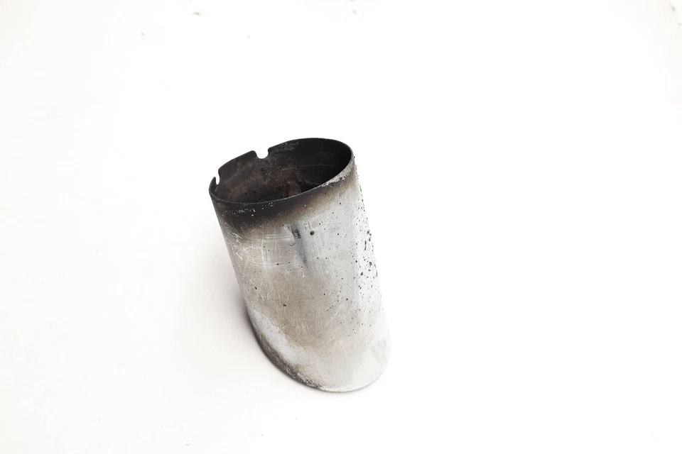 AUDI A4 2009-2016 - PUNTA DE TUBO DE ESCAPE 8K0253825H Foto 2 de 4