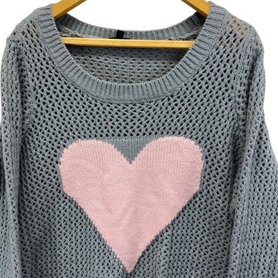 Torrid Women Gray Open Knit Crochet Pink Heart Graphic Sweater Size 2 /2XL 18-20