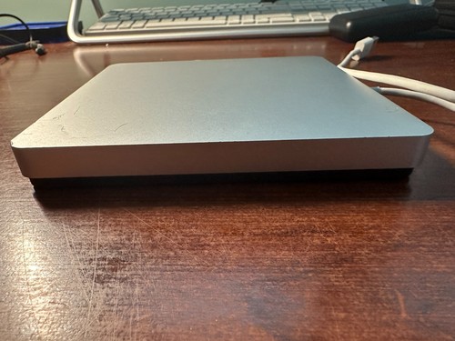 Apple USB SuperDrive CD/DVD External Drive - Genuine - WORKS - A1379 - 第 8/10 張圖片
