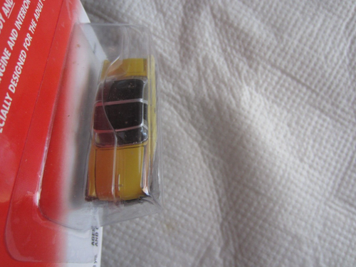 Johnny Lightning American Chrome 2000: Ford Crown Victoria 1955 nuevo en paquete - Imagen 2 de 3