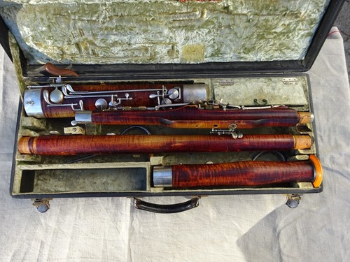 Vintage Bassoon With 3 S Bows Approx 134cm - Picture 4 of 20