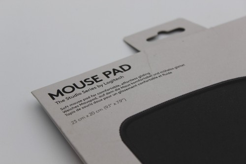 Logitech Studio Series Mouse Pad – 230×200 mm – Spill‑Resistant – New - Photo 3/6
