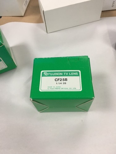 FUJINON TV LENS CF25B 1:1.4 / 25 **NEW** - Picture 2 of 6