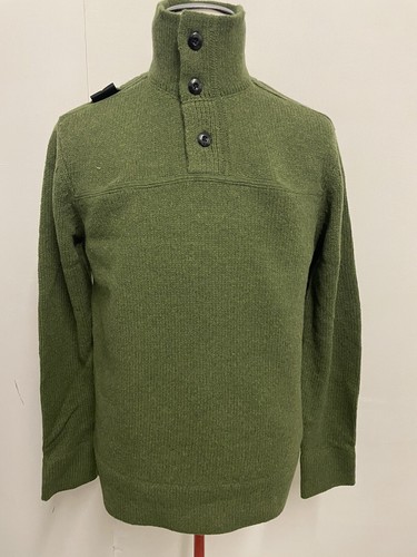 3 button wool sweater