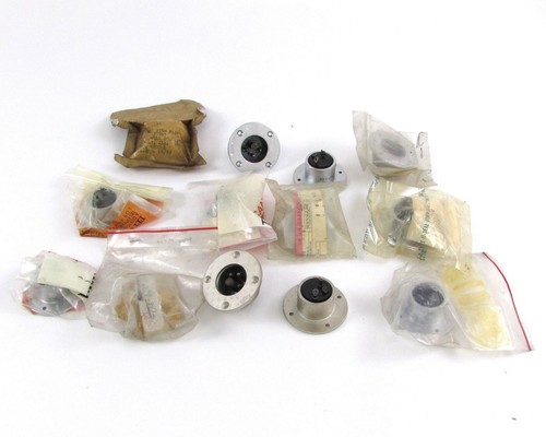 Lot of (13) Cannon P-P3-14 "P" Series Connector 3 Pin Receptacles - Picture 2 of 2