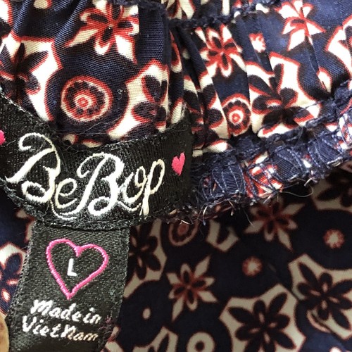 BeBop Mini Shorts L Juniors Floral Navy Blue Pockets Pull On Elastic Waist - Picture 6 of 6