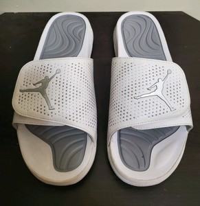 nike sandals size 12