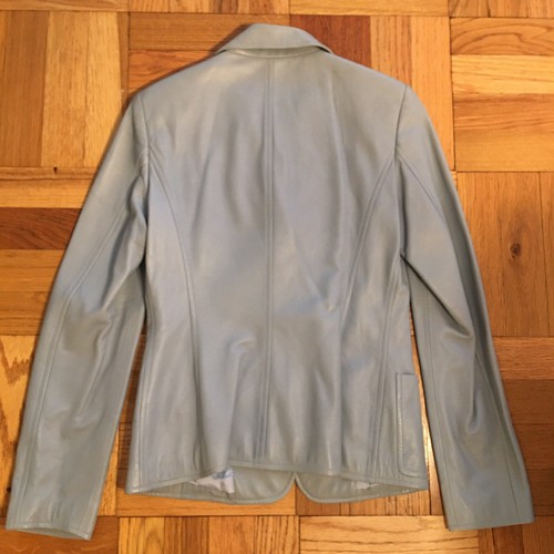 VINTAGE WOMEN’s BRUNO MAGLI SIZE 6/36 PALE BLUE BUTTER-SOFT JACKET - Picture 2 of 11