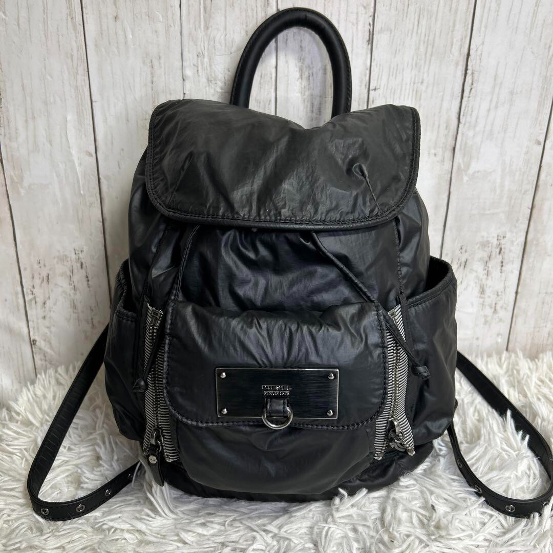 DIESEL ブラック Logos S-Small backpack Black Logos S-Small backpack in recycled nylon