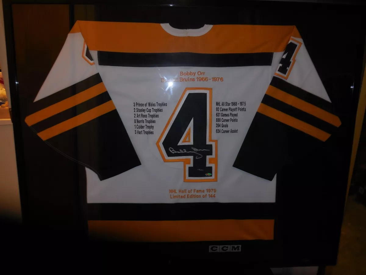 bobby orr autographed jersey