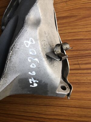BMW ENGINE Bracket R N46 E81 E90 320i E82 E87 E88 E92 E93 E84 