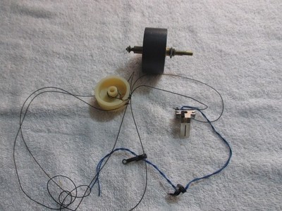 Harman Kardon HK330i tuning flywheel, tuning drum, dial cord & dial pointer