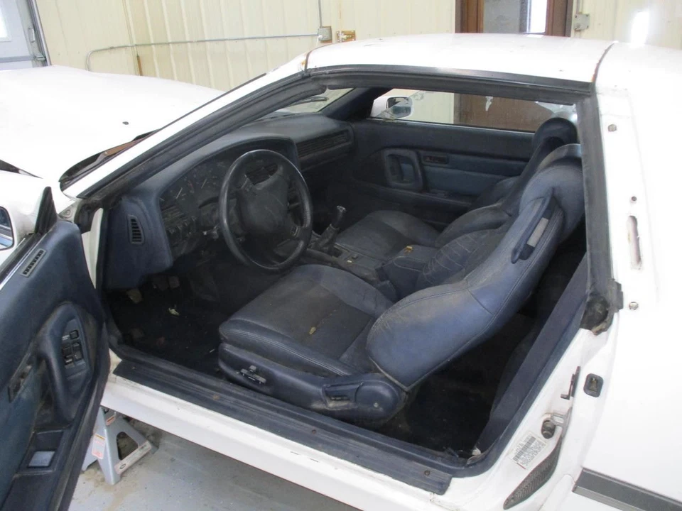 Motor de ventilador MA70 Thru 4/93 compatível com 86-93 SUPRA 1641813 - Imagem 2 de 4