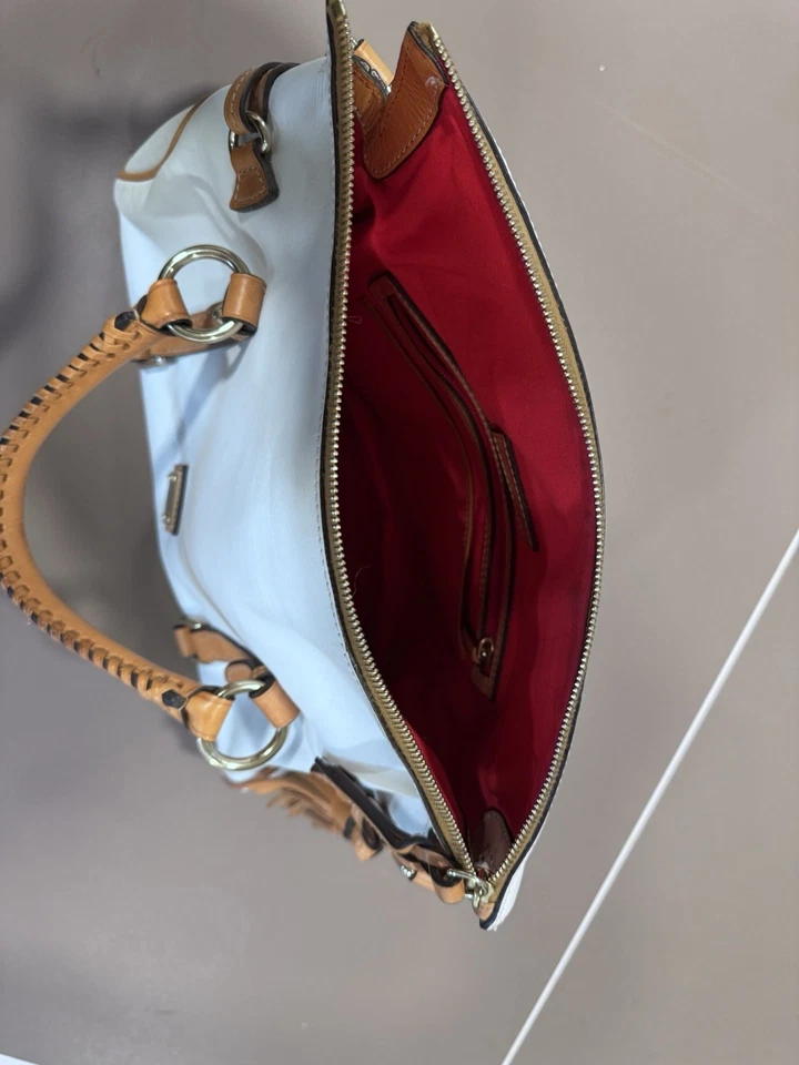 Bolso de cuero blanco florentino Dooney Bourke. Correa de hombro no disponible Foto 4 de 4