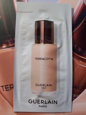 Guerlain Paris Terracotta Le Teint Glow Foundation Nr. 2N Neutral Pröbchen 0,5ml
