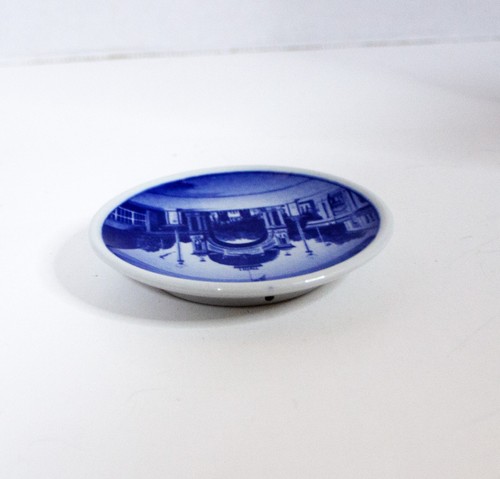 Dish 3.25" Tivoli Round Blue White Royal Copenhagen Denmark Fajance EXC COND - Picture 4 of 7