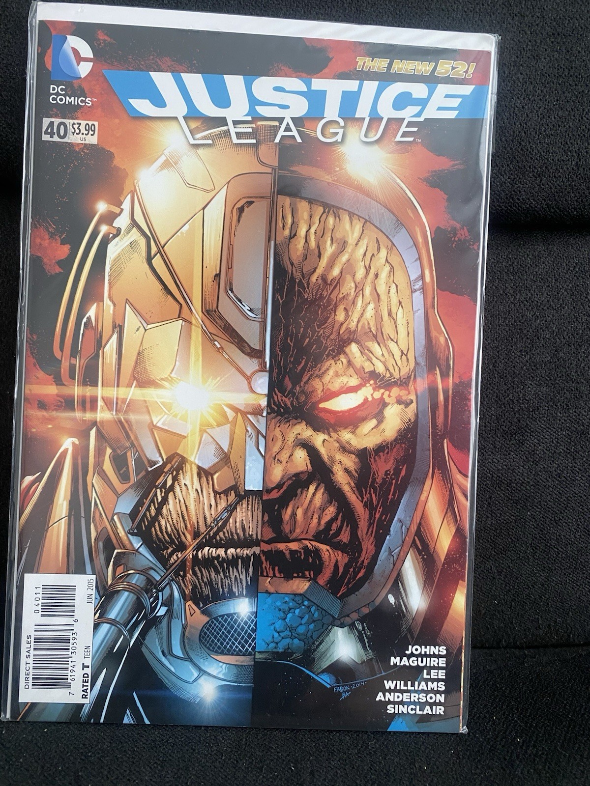 Justice League #40 (DC Comics May 2015 (June 2015))